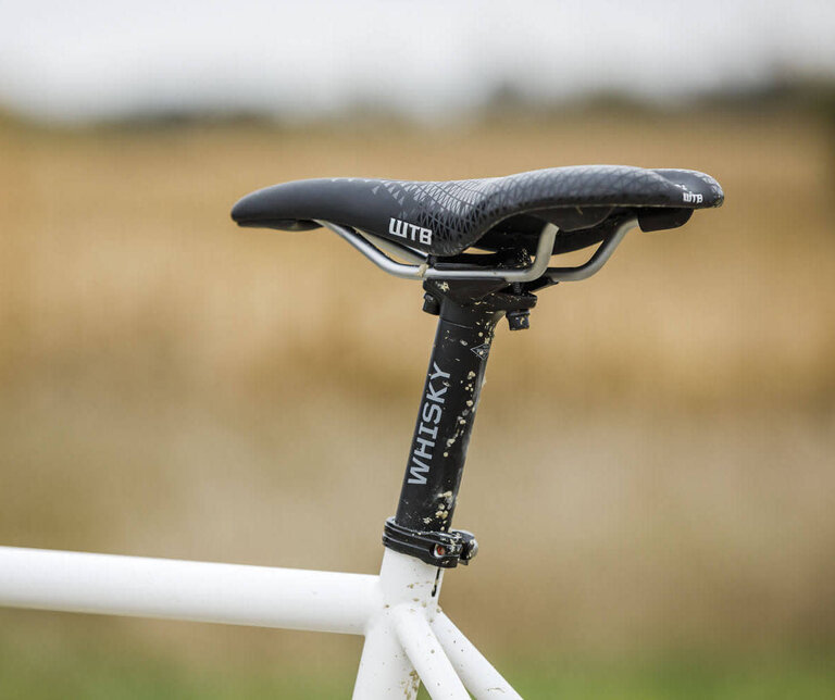 WHISKY No.7 Carbon Seatpost | 27.2 x 400mm | 18mm Offset | Matte Carbon