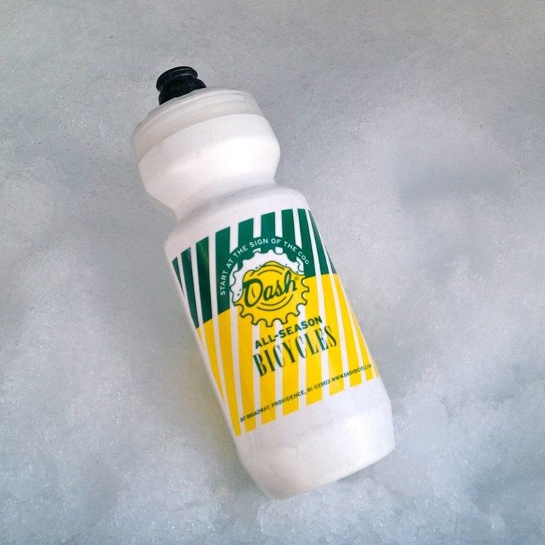 Dash Bicycle Shop All-Season Lemonade Bottle