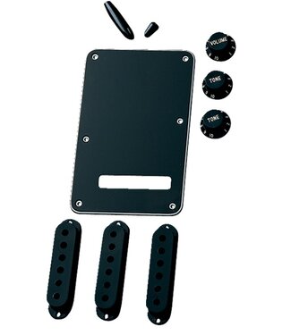 Fender Fender Accessory Kit, Stratocaster®, Black