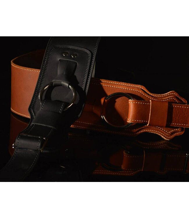 Franklin 3.5" Leather Bass Ring Strap, Cognac