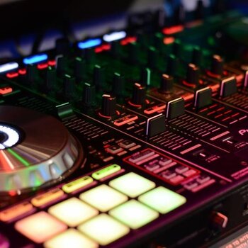DJ Controllers & Essentials