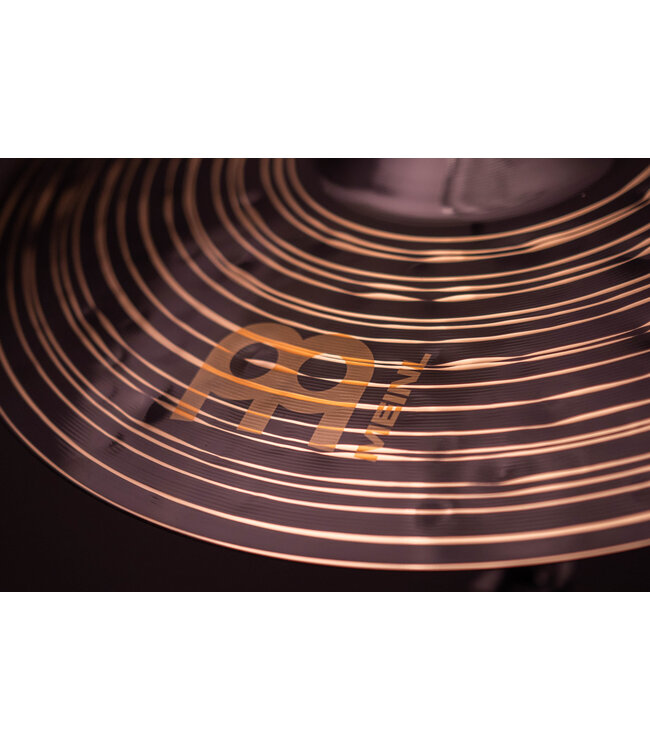 Meinl 17" Classics Custom Dark Crash