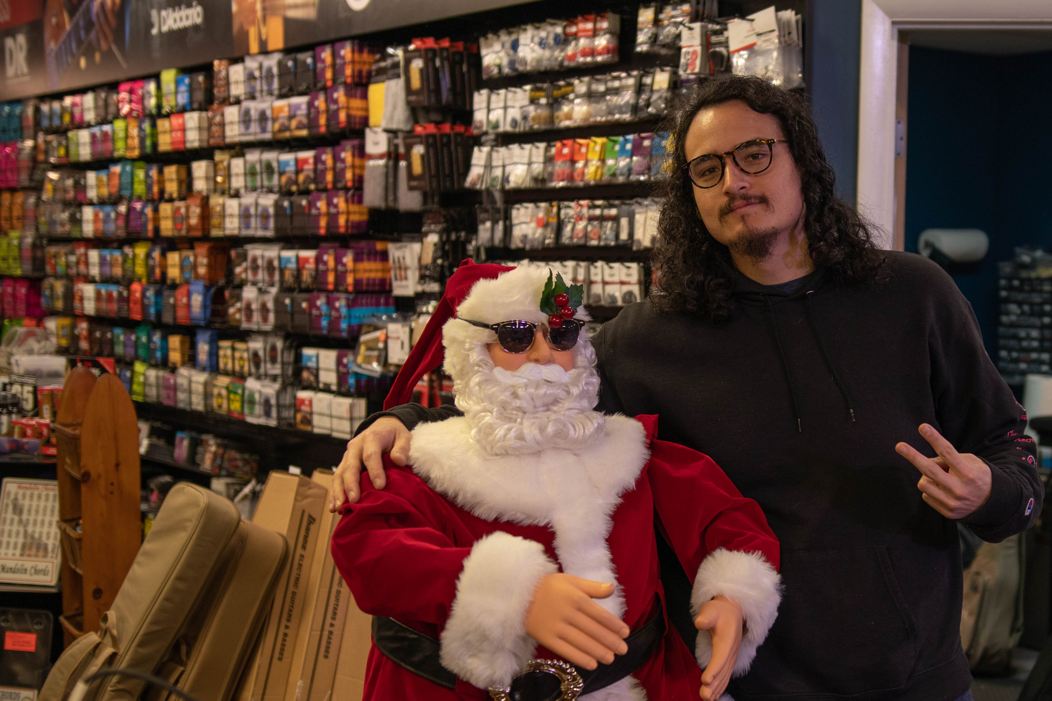 Fix up your loved one's guitar for Christmas!