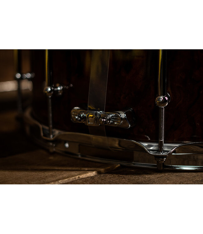 Ludwig 14" x 6.5" Universal Walnut Snare Drum