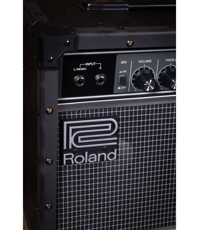 Roland JC-22 Jazz Chorus Guitar Amplifier