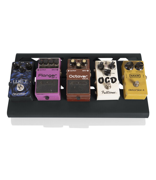 Gator Black Aluminum Pedal Board, Small with Carry Bag