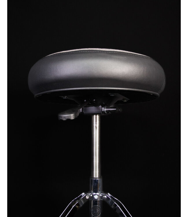 Roc-N-Soc Nitro Round Throne, Grey