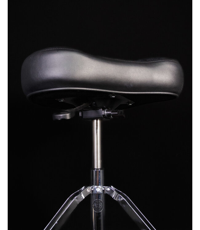 Roc-n-Soc Nitro Hugger Throne, Black