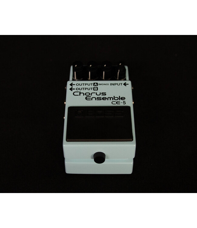 BOSS CE-5 Chorus Ensemble Pedal