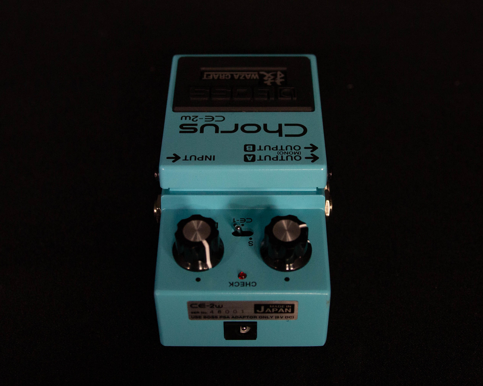 Boss CE-2W Waza Craft Special Edition - The Chorus Series