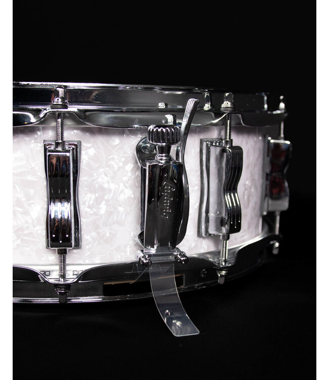 Ludwig 5" x 14" Classic Maple Snare Drum, White Marine Pearl