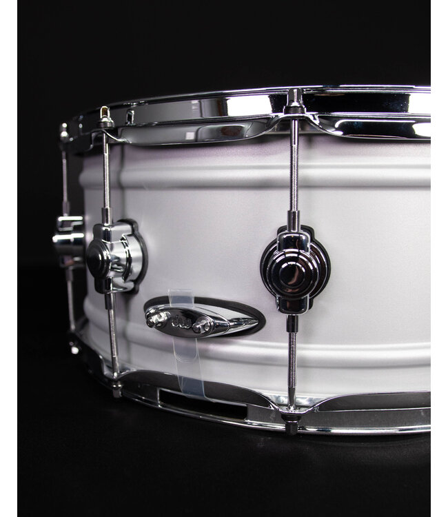 DW 14" x 6.5" Design Series Thin Aluminum Snare