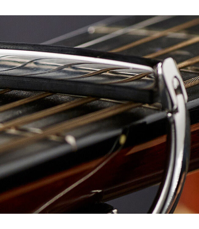 G7th Heritage Series 6 String Standard Spacing Capo, Chrome