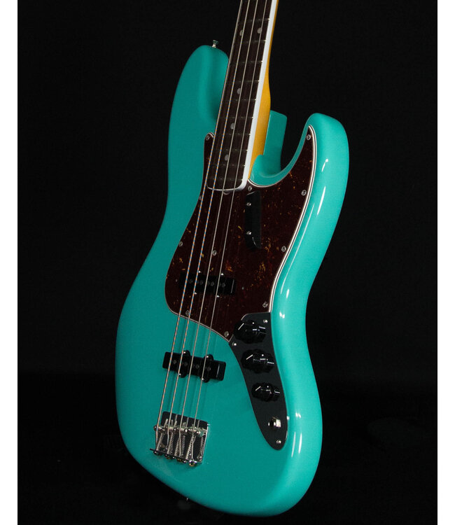Fender American Vintage II 1966 Jazz Bass, Rosewood FB, Sea Foam Green