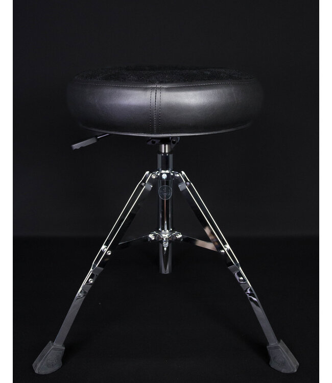 Roc-N-Soc Extended Base Round Throne - Black