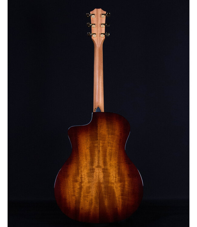 Taylor 224ce Deluxe, Shaded Edgeburst with Koa Back and Sides