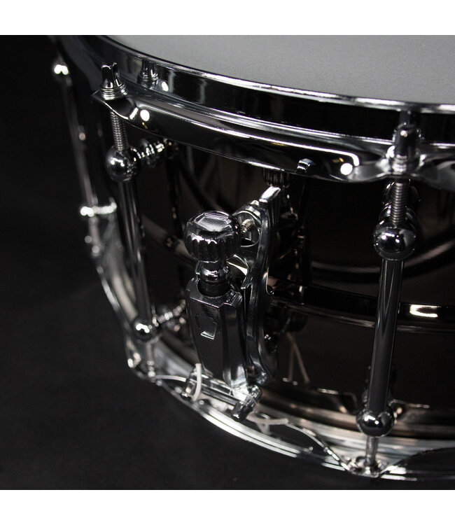 Ludwig 6.5" x 14" Universal Brass Snare Drum, Chrome Hardware