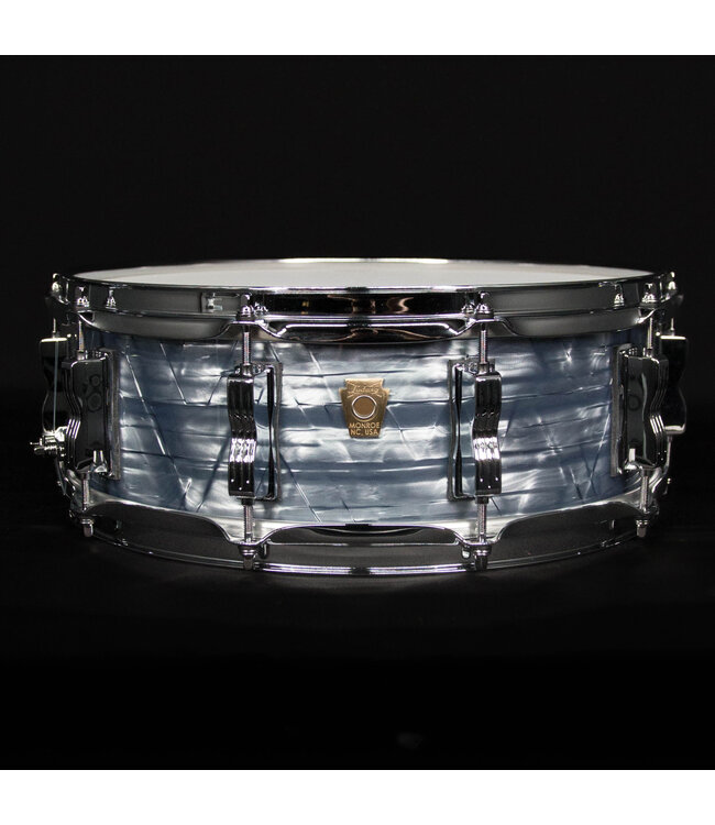 Ludwig 5" x 14" Classic Maple Snare Drum, Sky Blue Pearl