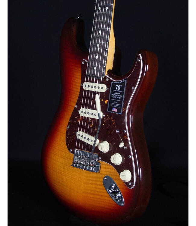 Fender 70th Anniversary American Professional II Stratocaster, Rosewood FB, Comet Burst