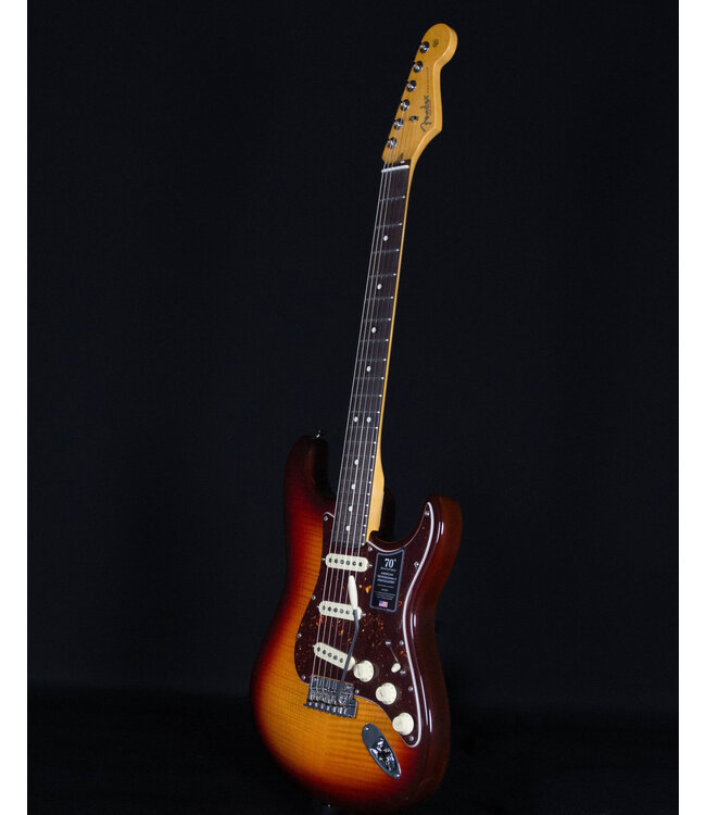 Fender 70th Anniversary American Professional II Stratocaster, Rosewood FB, Comet Burst