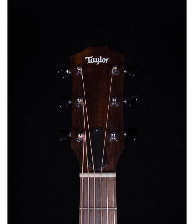 Taylor BBT Walnut Big Baby Taylor