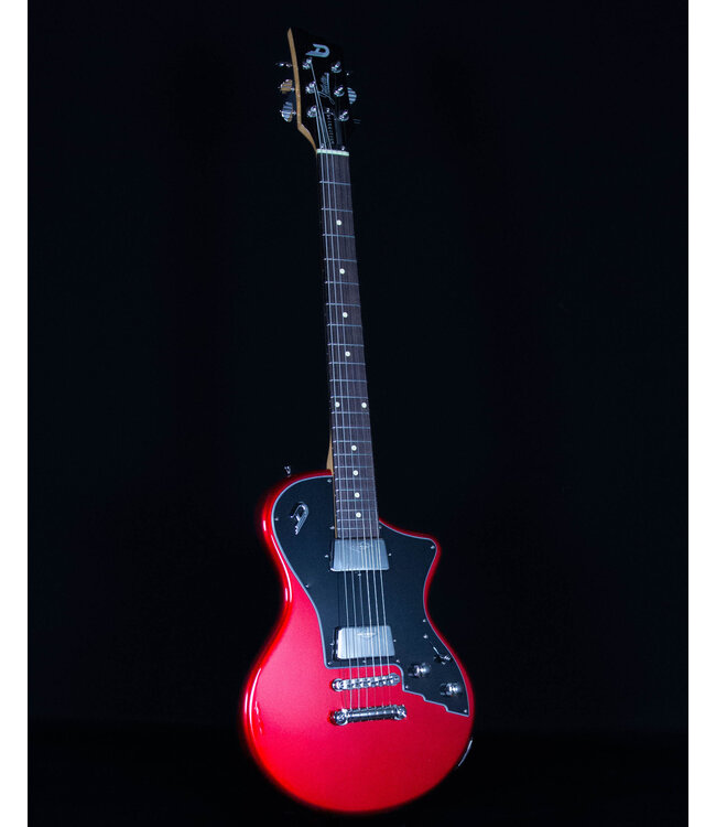 Duesenberg Julietta, Catalina Red