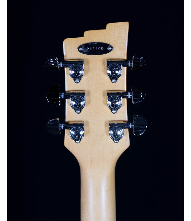 Duesenberg Julietta, Catalina Red