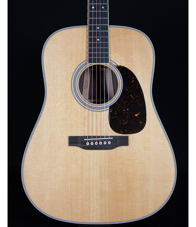 Martin Martin D-35 Standard Series Dreadnought Acoustic