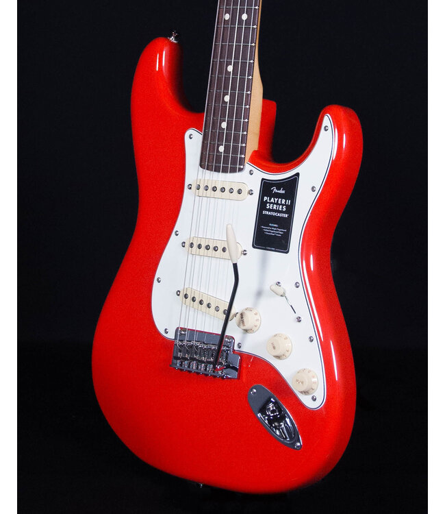 Fender Player II Stratocaster, Rosewood FB, Coral Red