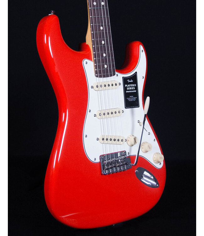Fender Player II Stratocaster, Rosewood FB, Coral Red