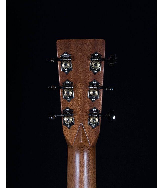 Martin 000-28 Standard Series Acoustic Guitar