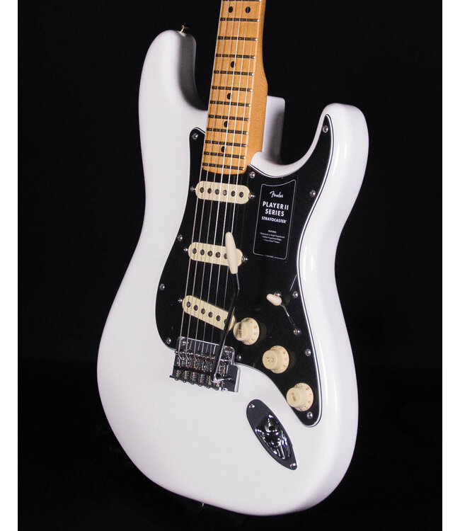Fender Player II Stratocaster, Maple FB, Polar White