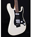 Squier Squier Contemporary Strat Special HT, Laurel FB, Black Pickguard, Pearl White