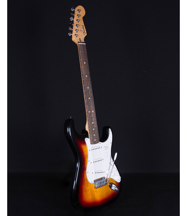 Fender Standard Stratocaster, Laurel FB, 3-Color Sunburst