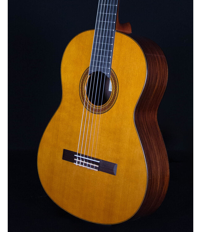 Yamaha CG182C Classical Acoustic Guitar