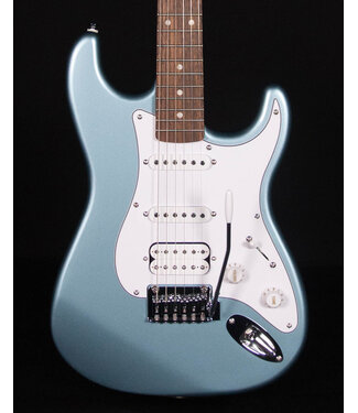 Squier Squier Affinity Stratocaster Junior HSS, Laurel FB, Ice Blue Metallic