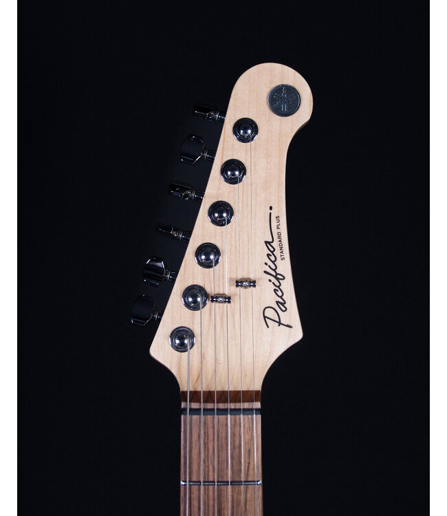 Yamaha PACS+12 Pacifica Standard Plus, Sparkle Blue