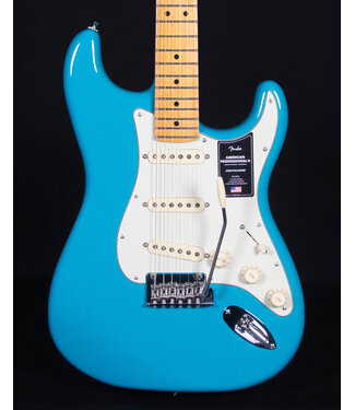 Fender Fender American Professional II Stratocaster, Maple FB, Miami Blue