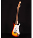 Squier Affinity Stratocaster Junior HSS, Laurel FB, 3-Color Sunburst