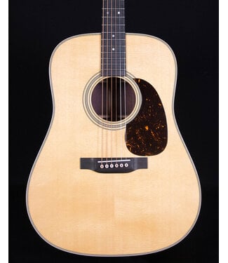 Martin Martin D-28 Standard Series Acoustic - 2025