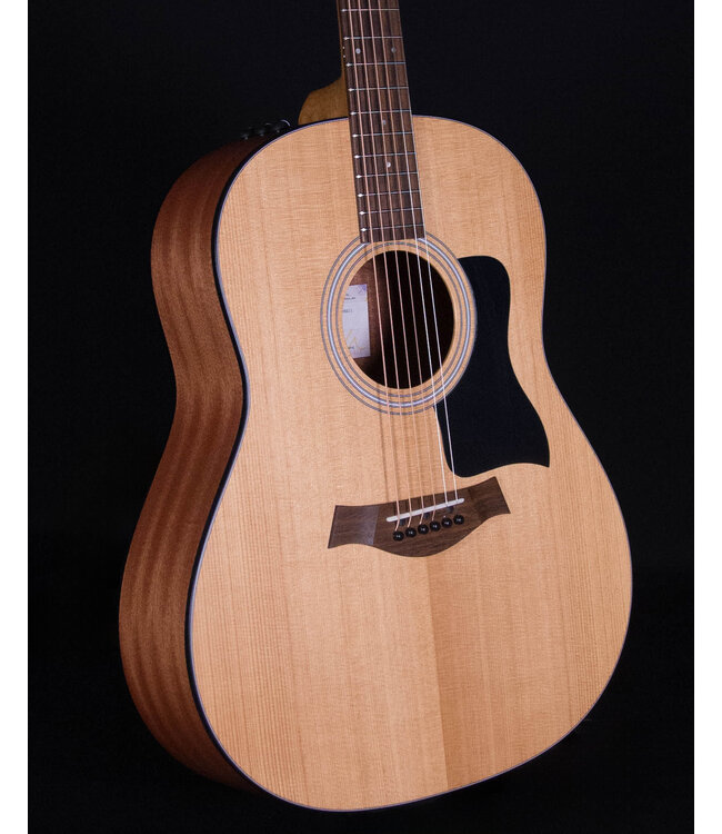Taylor 117e Sapele Acoustic Electric Guitar