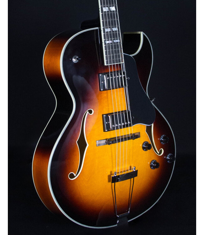 Eastman AR372CE Archtop, Sunburst