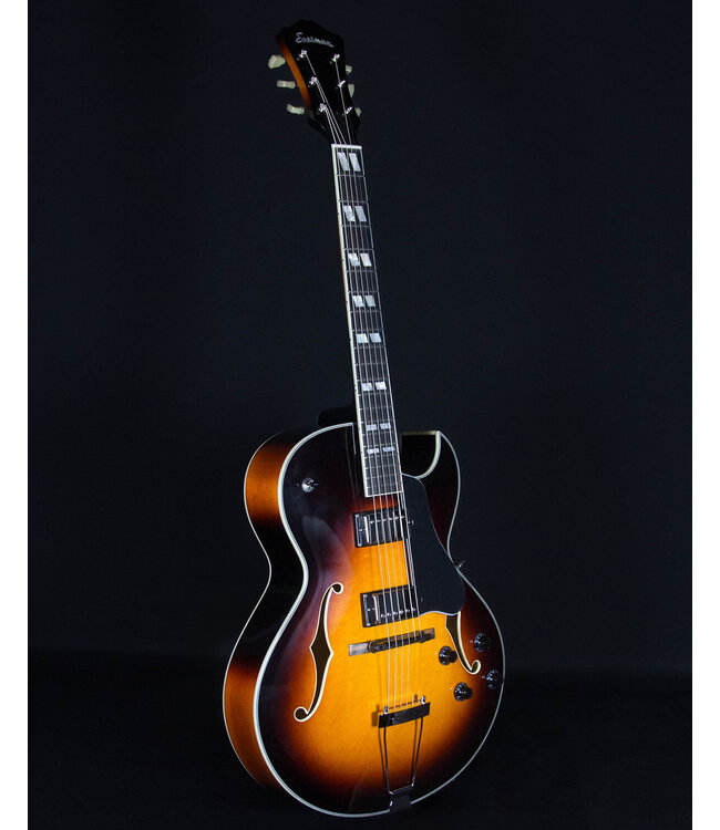 Eastman AR372CE Archtop, Sunburst