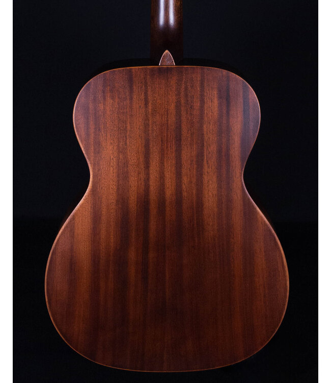 Martin 000-15M StreetMaster, Mahogany Burst
