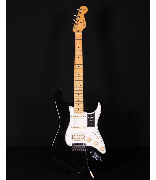 Fender Player II Stratocaster HSS, Maple FB, Black