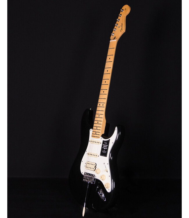 Fender Player II Stratocaster HSS, Maple FB, Black