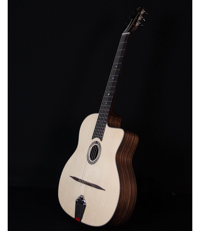 Eastman DM1, Gypsy Guitar with Sitka Spruce Body Back/Sides:Rosewood Laminate,