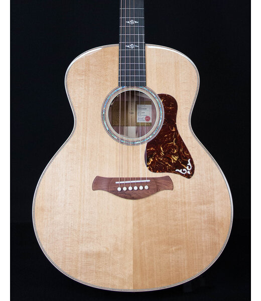 Taylor Taylor Gold Label 814e Acoustic, Natural, with LR Baggs Electronics
