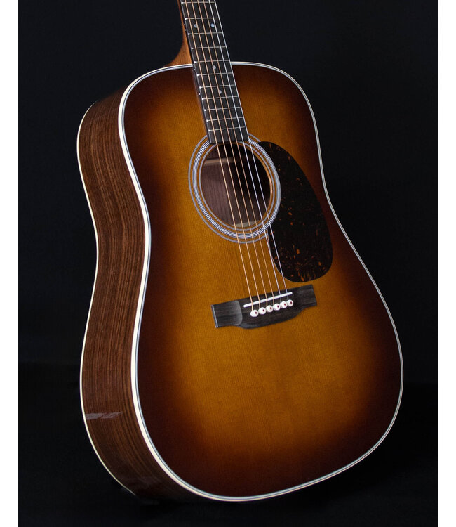 Martin D-28 Ambertone with Case