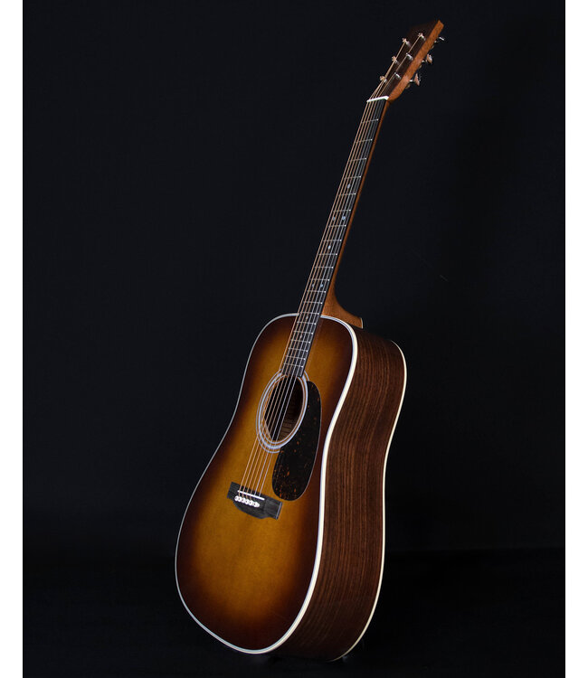 Martin D-28 Ambertone with Case
